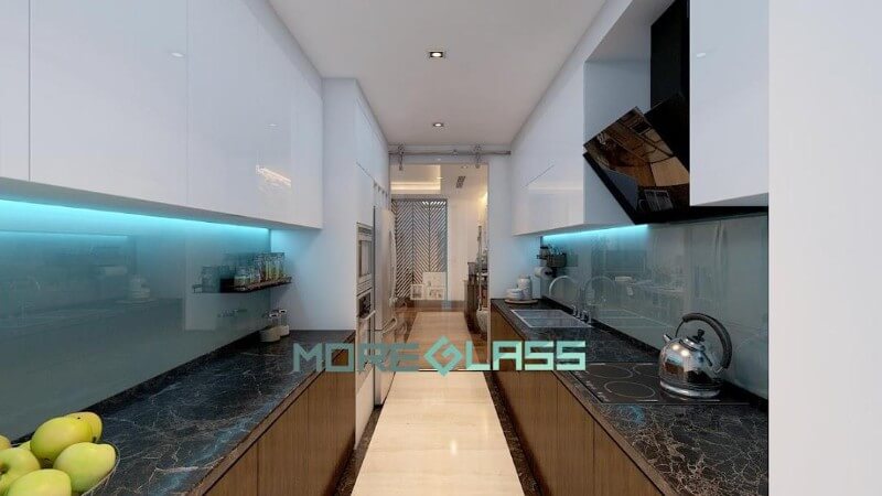 Mẫu kính ốp bếp màu xanh dương đẹp cho phòng bếp chung cư, biệt thự, nhà phố. Thiết kế phòng bếp đẹp và sang trọng